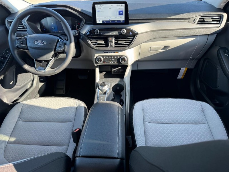 Ford Escape Vehicle Image 06