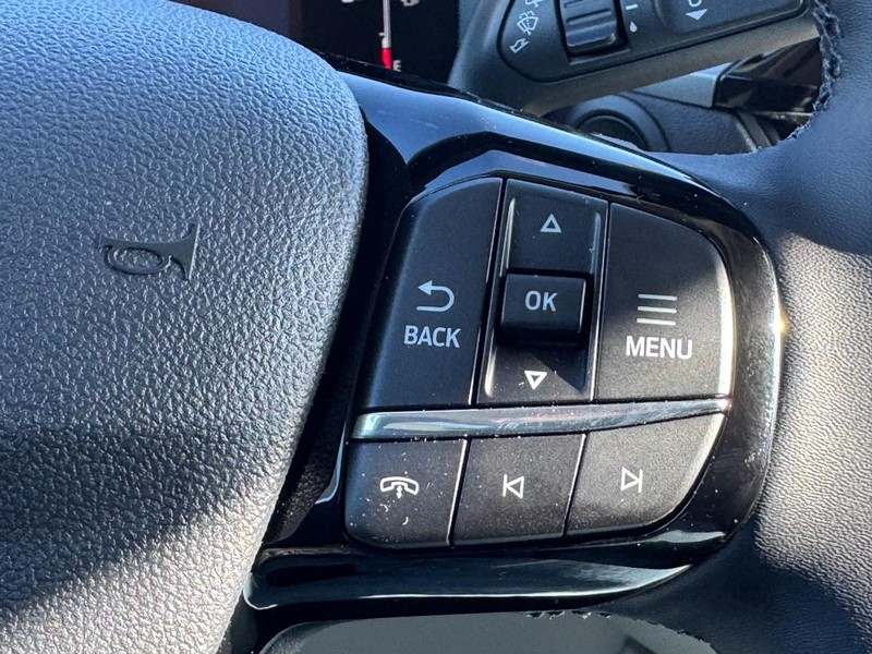 Ford Escape Vehicle Image 13