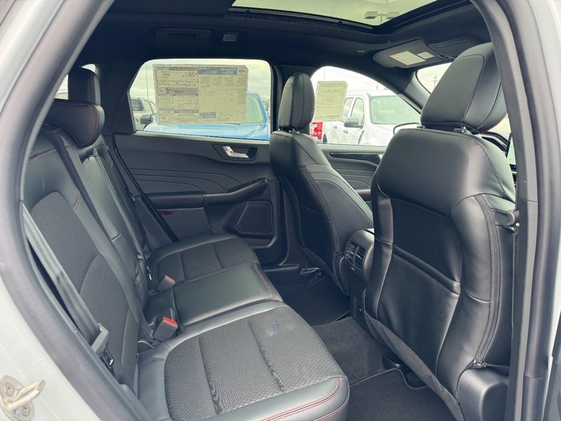 Ford Escape Vehicle Image 05