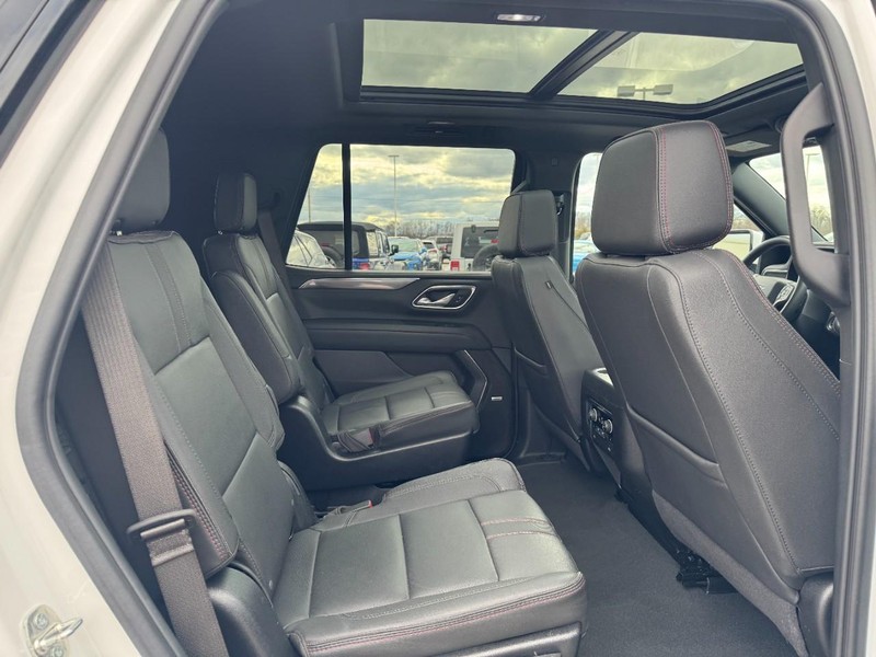 Chevrolet Tahoe Vehicle Image 10