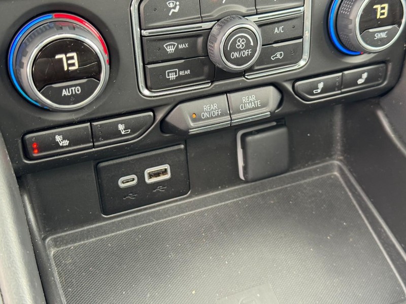 Chevrolet Tahoe Vehicle Image 23