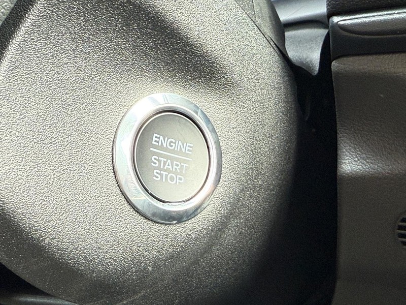 Ford Transit Cargo Van Vehicle Full-screen Gallery Image 11