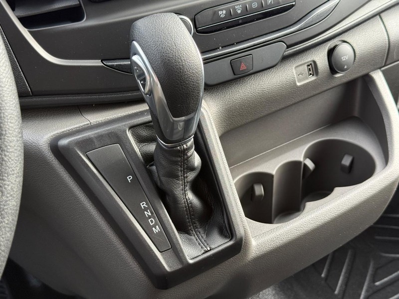 Ford Transit Cargo Van Vehicle Full-screen Gallery Image 14