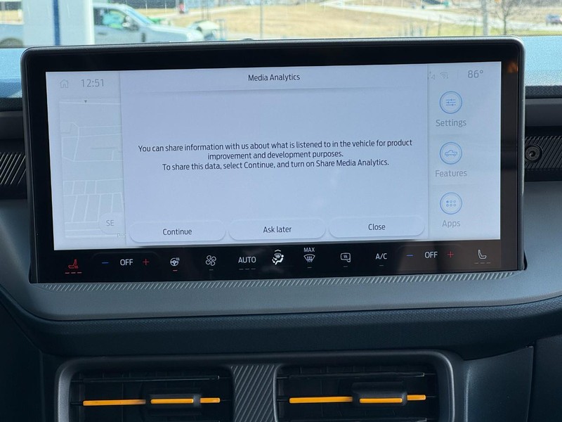 Ford Maverick Vehicle Image 13