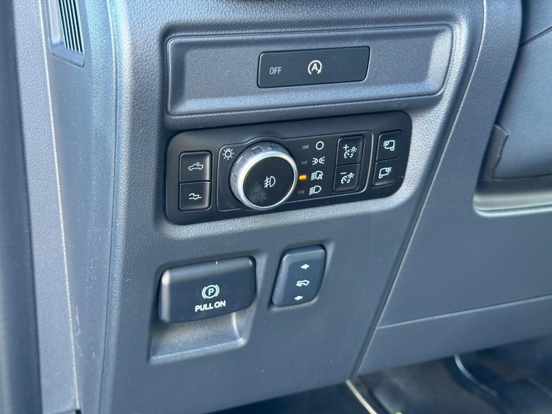 Ford F-150 Vehicle Image 13