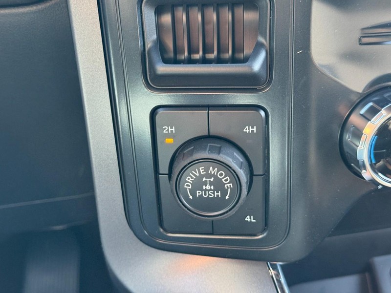 Ford F-150 Vehicle Image 15