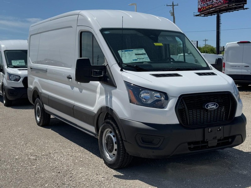 Ford Transit Cargo Van Vehicle Image 02