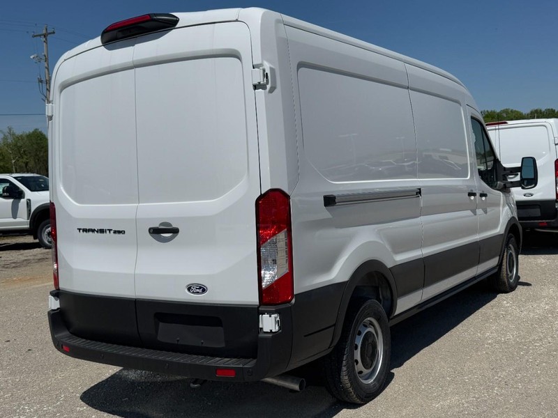Ford Transit Cargo Van Vehicle Image 03