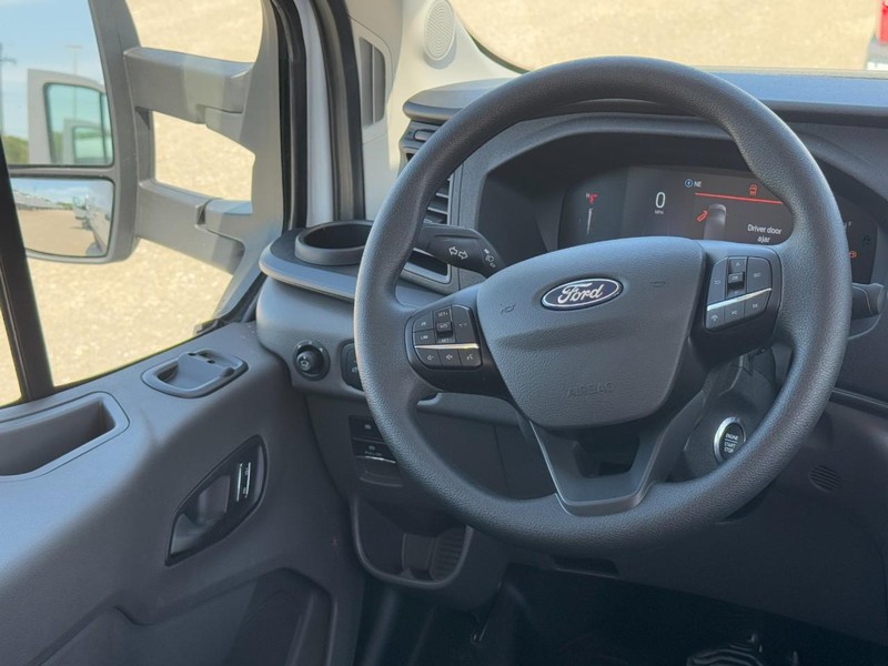 Ford Transit Cargo Van Vehicle Image 09