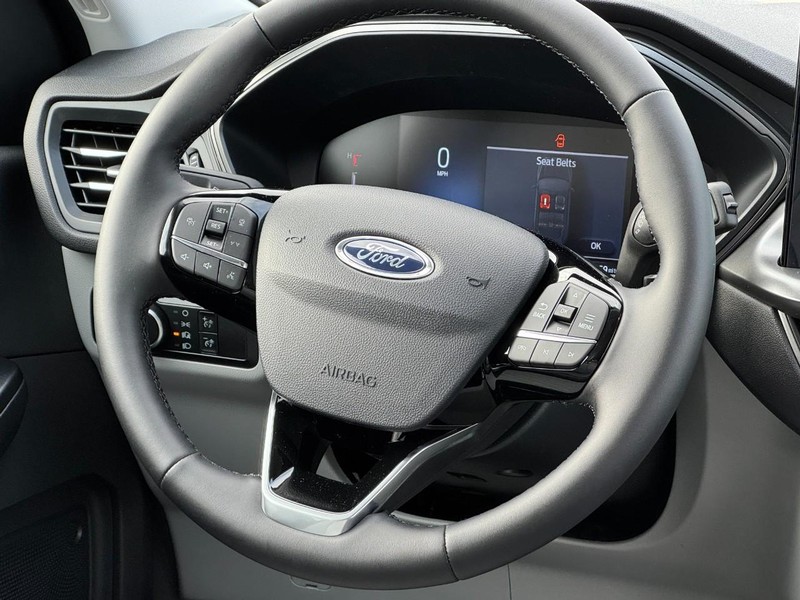 Ford Escape Vehicle Image 07