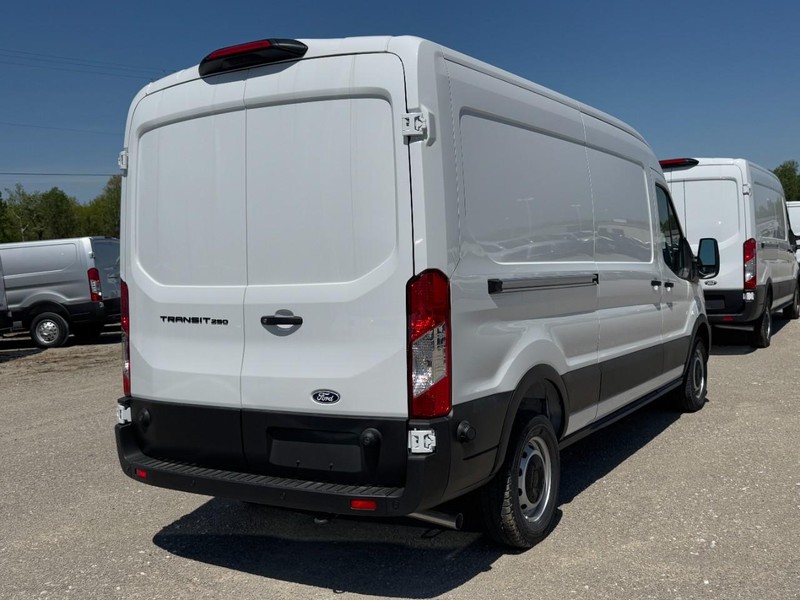 Ford Transit Cargo Van Vehicle Image 03