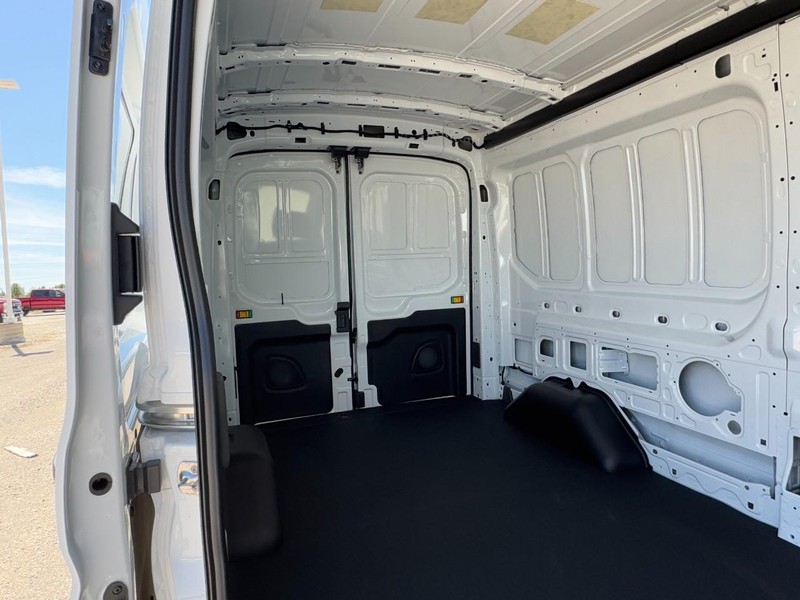 Ford Transit Cargo Van Vehicle Image 06
