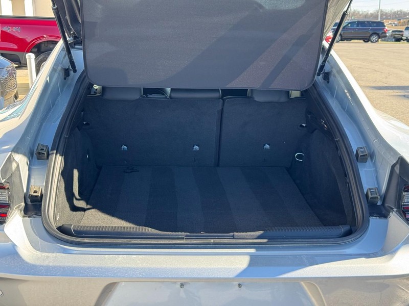 Dodge Charger Daytona Vehicle Full-screen Gallery Image 04