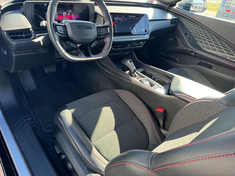 Dodge Charger Daytona Vehicle Full-screen Gallery Image 12