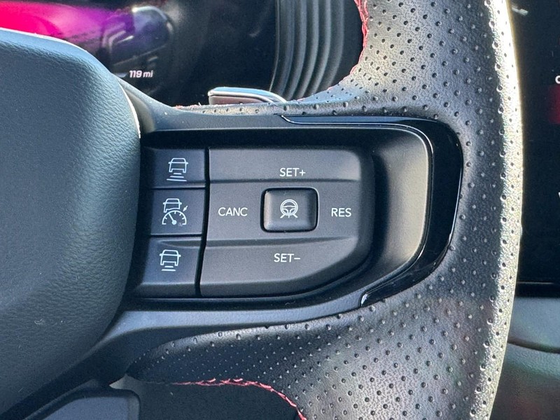 Dodge Charger Daytona Vehicle Full-screen Gallery Image 18