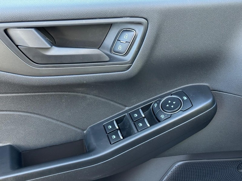 Ford Escape Vehicle Image 17