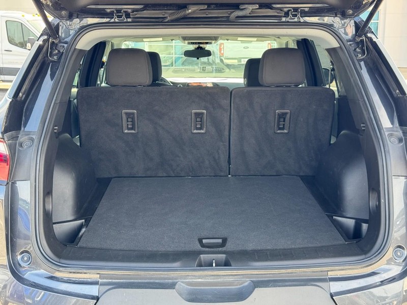 Chevrolet Blazer Vehicle Full-screen Gallery Image 4