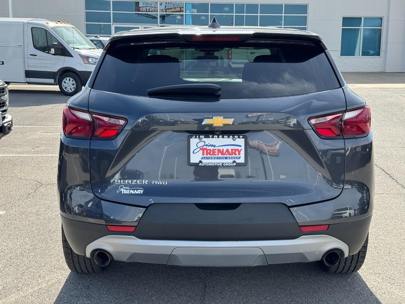 Chevrolet Blazer Vehicle Full-screen Gallery Image 5