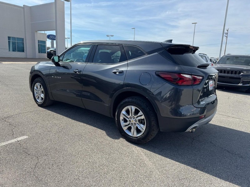 Chevrolet Blazer Vehicle Full-screen Gallery Image 6