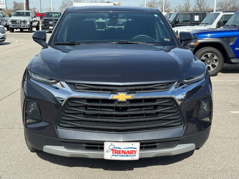 Chevrolet Blazer Vehicle Full-screen Gallery Image 9