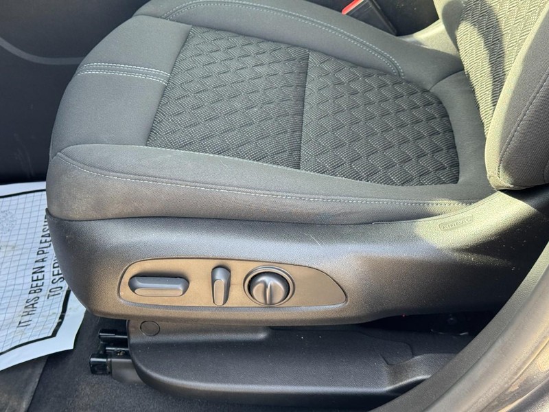 Chevrolet Blazer Vehicle Full-screen Gallery Image 23