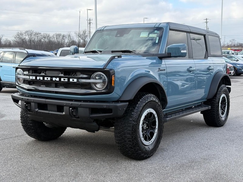 Ford Bronco Vehicle Image 08
