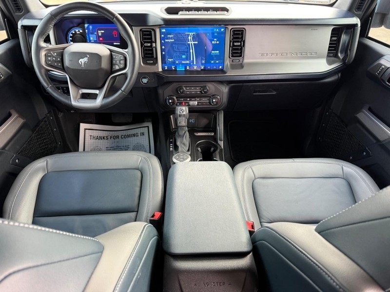 Ford Bronco Vehicle Image 11