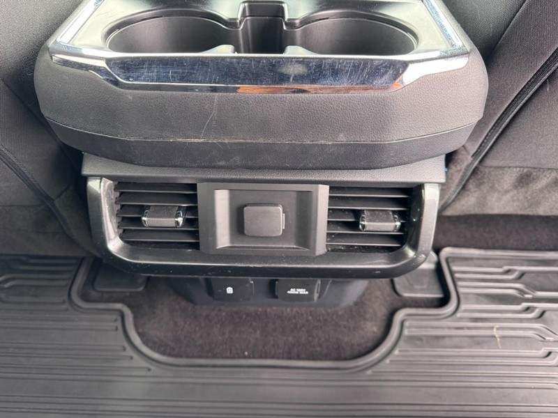 Ford F-150 Vehicle Image 16