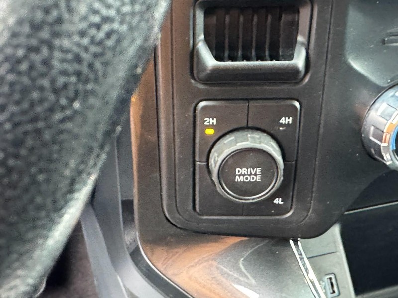 Ford F-150 Vehicle Image 24