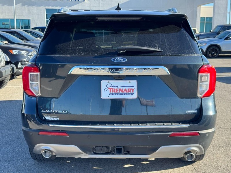 Ford Explorer Vehicle Image 05