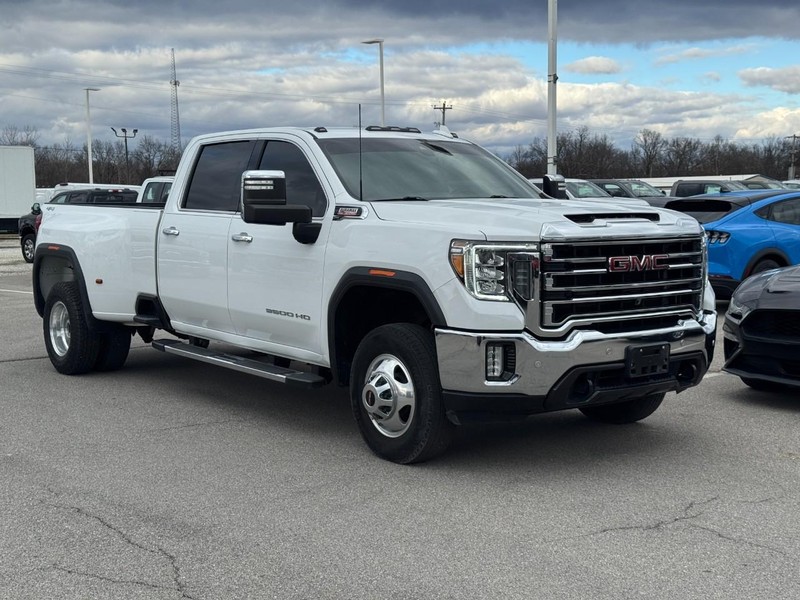 GMC Sierra 3500HD Vehicle Image 02