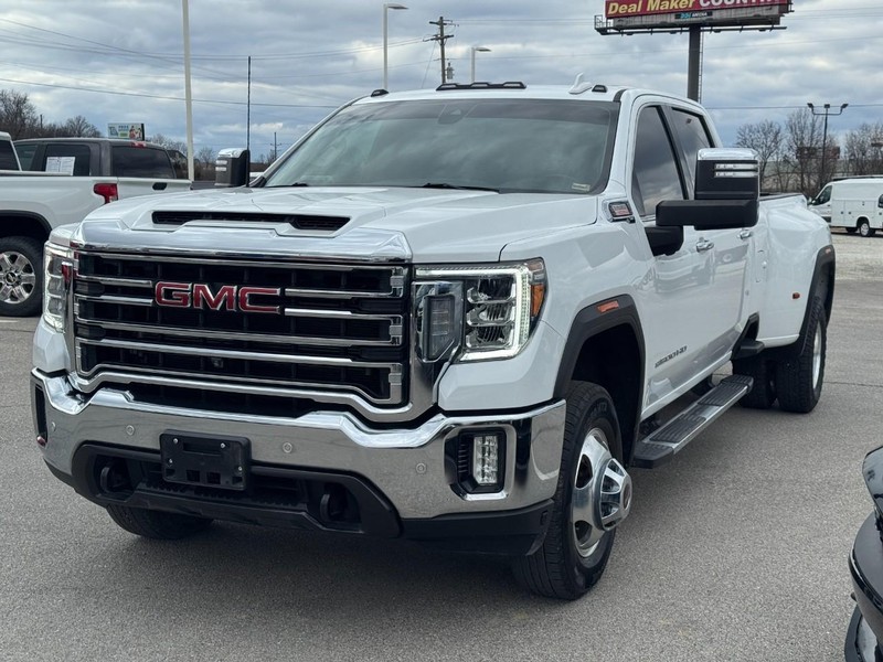 GMC Sierra 3500HD Vehicle Image 08