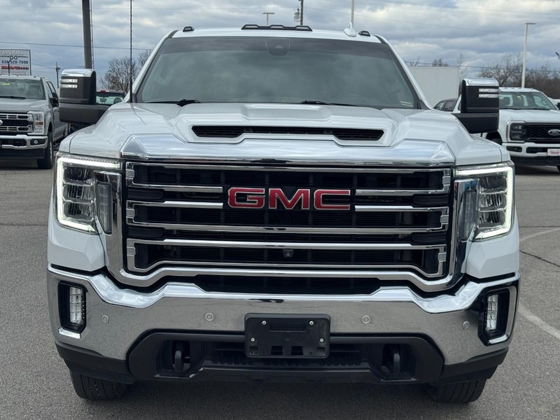 GMC Sierra 3500HD Vehicle Image 09