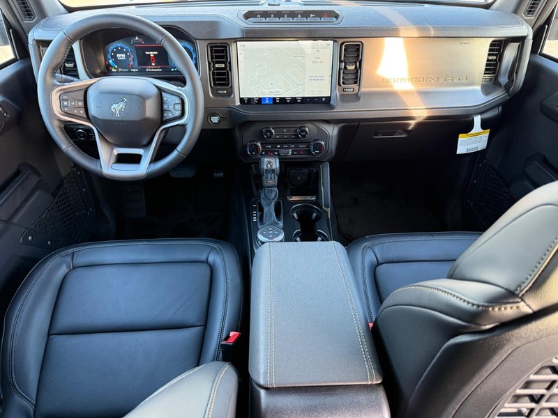 Ford Bronco Vehicle Image 07