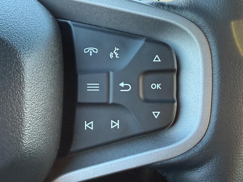 Ford Bronco Vehicle Image 10