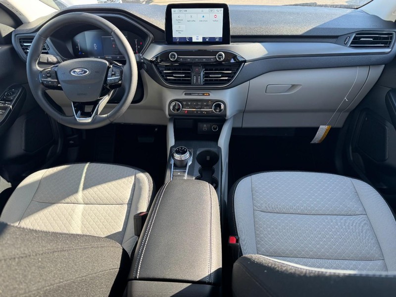 Ford Escape Vehicle Image 06