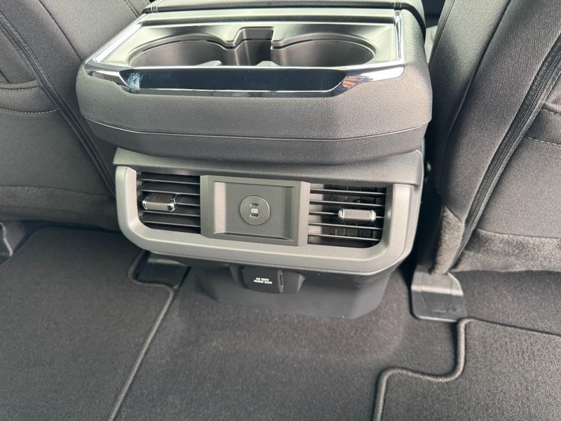 Ford F-150 Vehicle Image 11