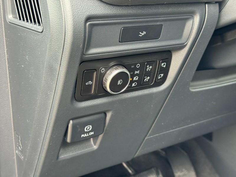 Ford F-150 Vehicle Image 15