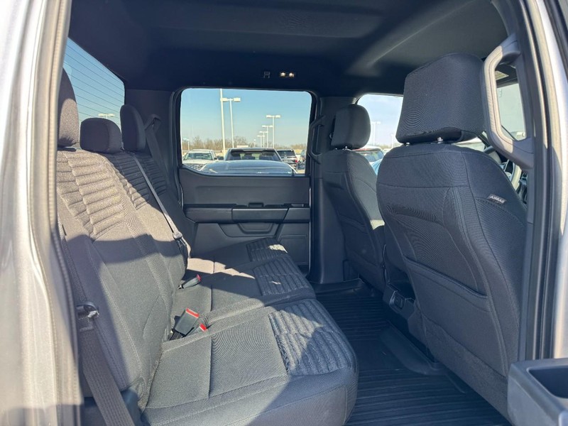 Ford F-150 Vehicle Image 10