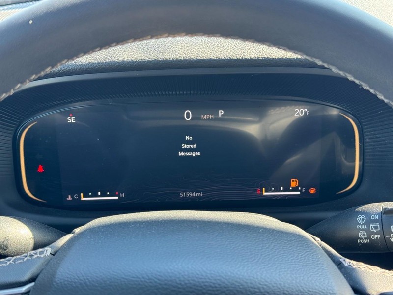 Jeep Wagoneer Vehicle Full-screen Gallery Image 27