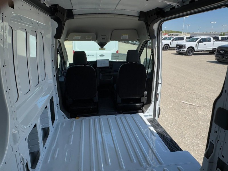 Ford Transit Cargo Van Vehicle Full-screen Gallery Image 7