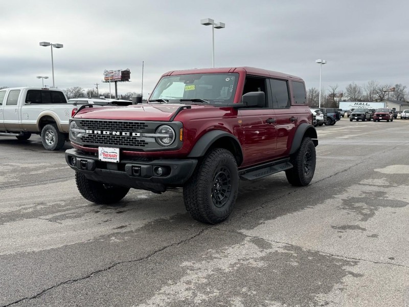 Ford Bronco Vehicle Full-screen Gallery Image 7