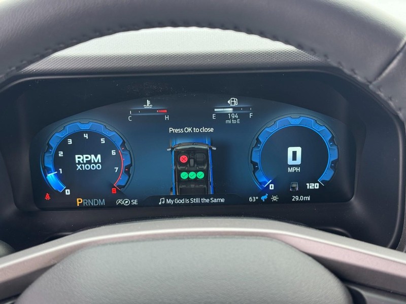 Ford Bronco Vehicle Full-screen Gallery Image 22