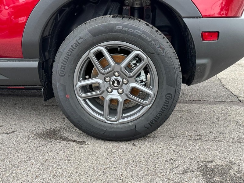 Ford Bronco Sport Vehicle Full-screen Gallery Image 6