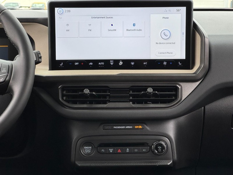 Ford Bronco Sport Vehicle Full-screen Gallery Image 12