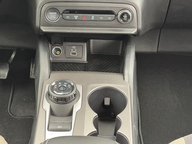 Ford Bronco Sport Vehicle Full-screen Gallery Image 9