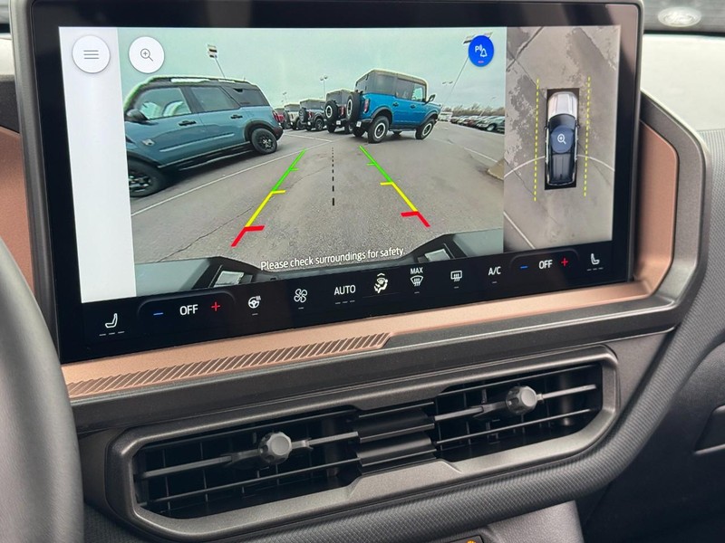 Ford Bronco Sport Vehicle Full-screen Gallery Image 25