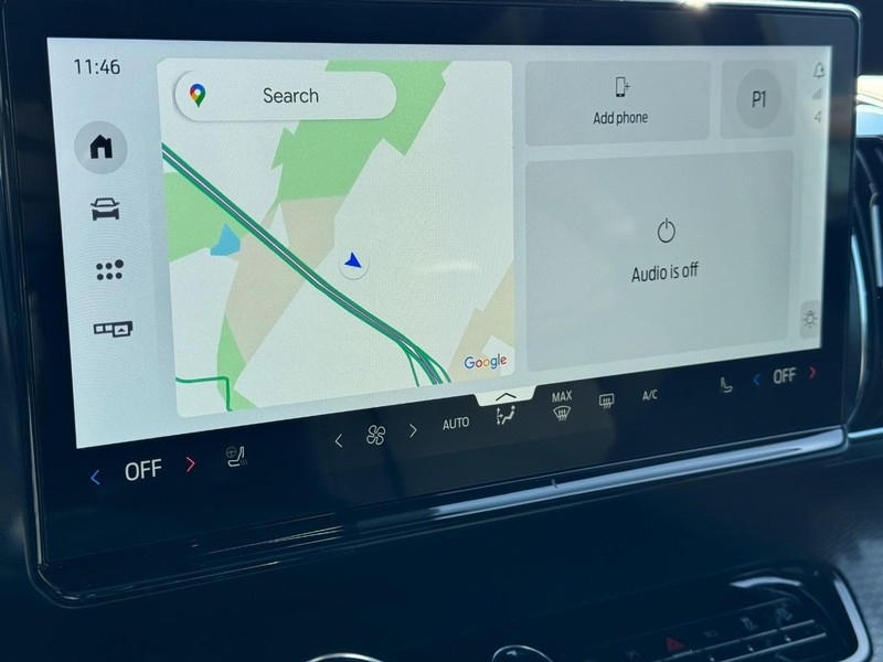 Ford Expedition Max Vehicle Full-screen Gallery Image 17