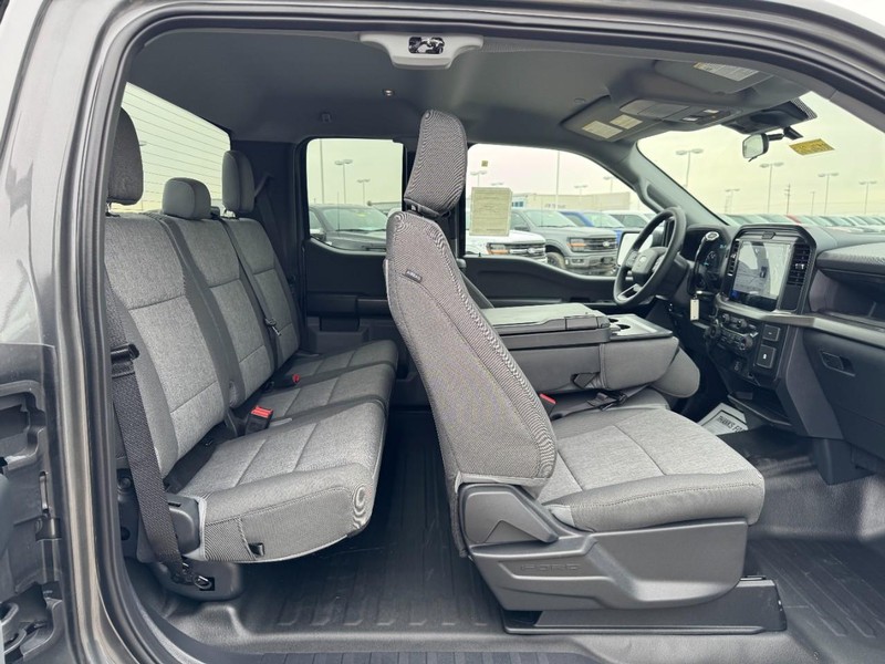 Ford F-150 Vehicle Image 05