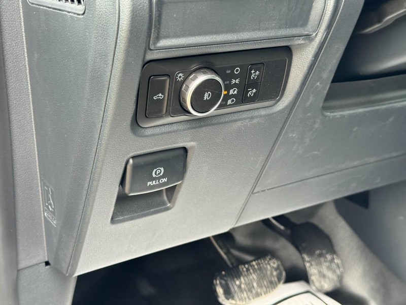 Ford F-150 Vehicle Image 12